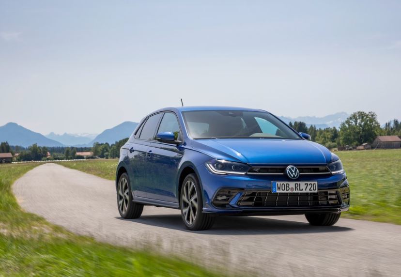 2022 Volkswagen Polo 1.0 TSI Life Karşılaştırması