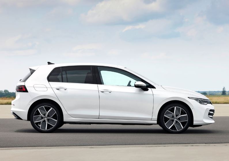 2026 Volkswagen Golf 1.5 eTSI 150 HP Style DSG Teknik Özellikleri, Yakıt Tüketimi