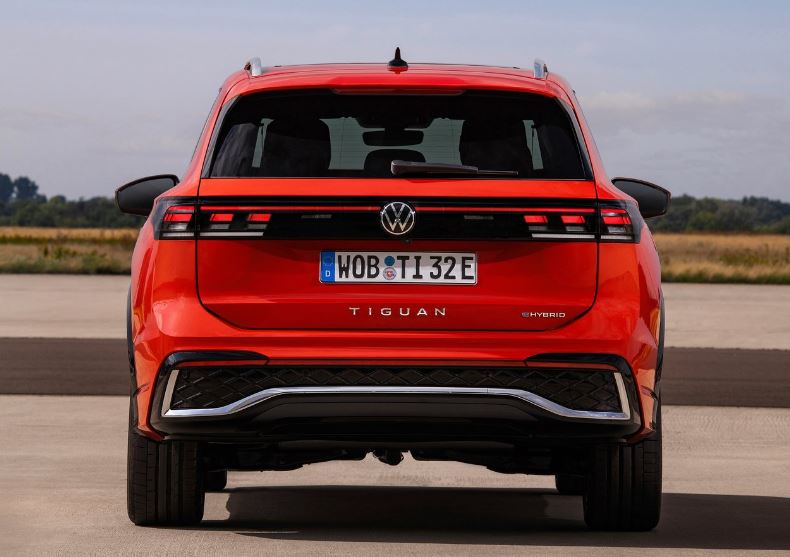 2025 Volkswagen Tiguan SUV 1.5 eTSI (150 HP) Elegance DSG Teknik Özellikler, Ölçüler ve Bagaj Hacmi