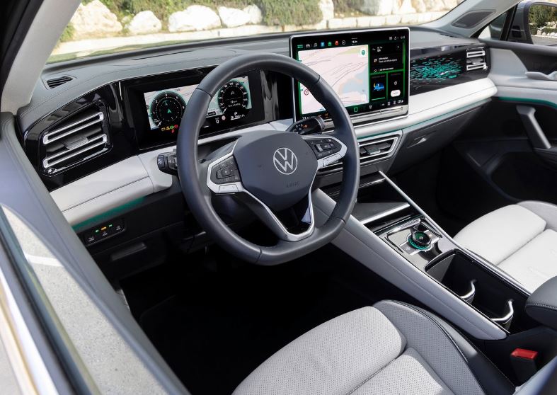 2025 Volkswagen Tiguan SUV 1.5 eTSI (150 HP) Elegance DSG Teknik Özellikler, Ölçüler ve Bagaj Hacmi