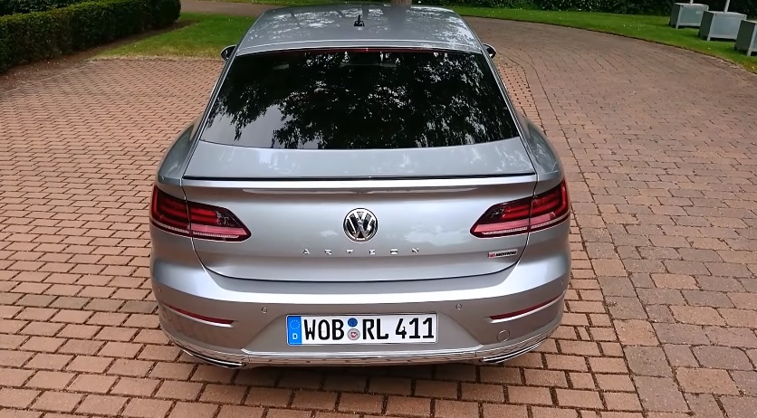 2019 Volkswagen Arteon 1.5 TSI R-Line Karşılaştırması