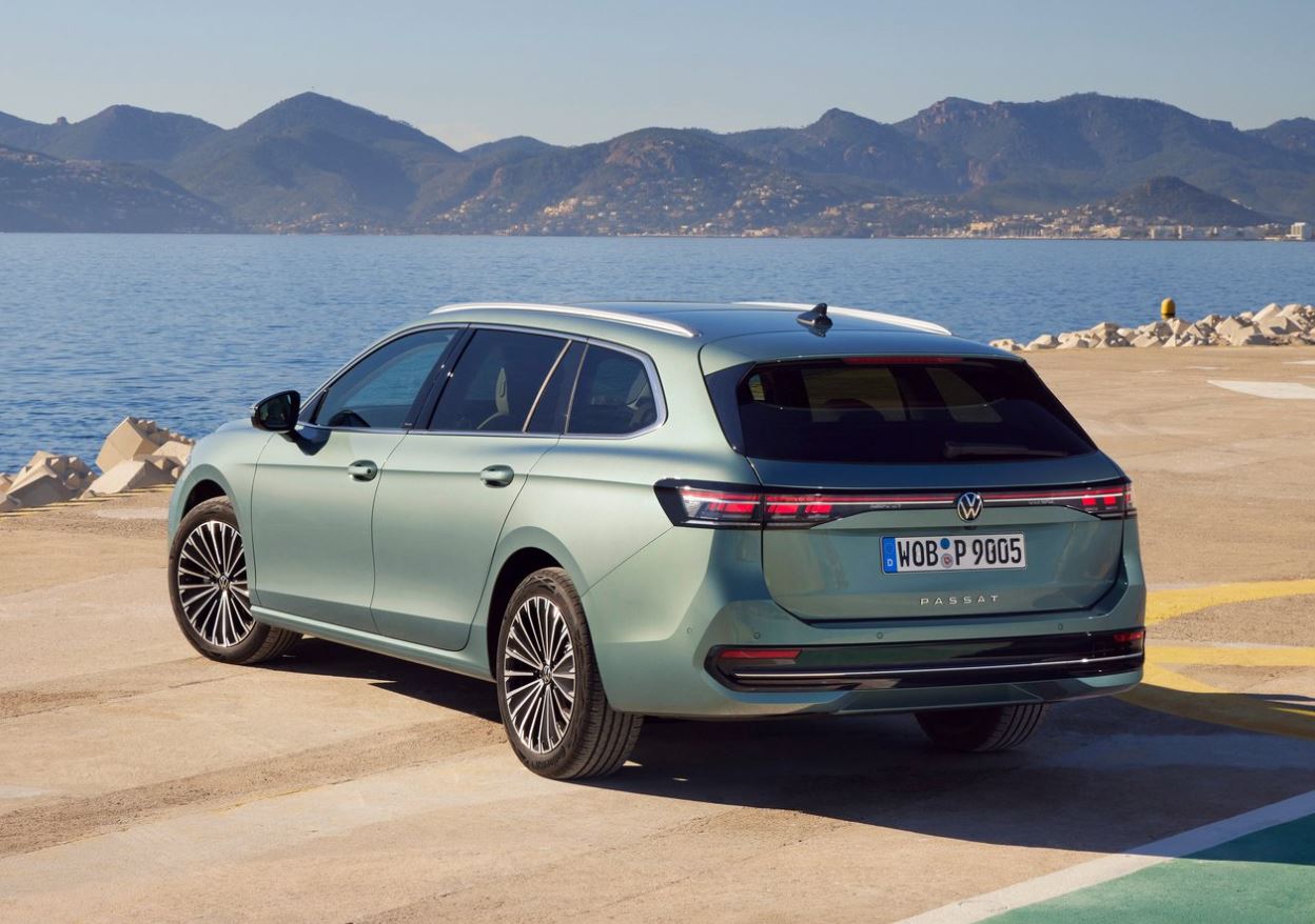 2024 Volkswagen Passat Sedan 1.5 eTSI (150 HP) R-Line DSG Teknik Özellikler, Ölçüler ve Bagaj Hacmi
