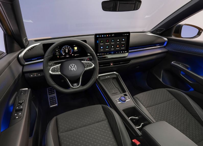 2026 Volkswagen T-Roc Crossover 1.5 eTSI ACT (150 HP) Style DSG Bagaj Hacmi - arabavs.com