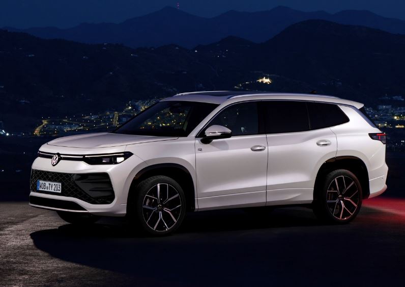 2025 Volkswagen Tayron SUV 1.5 eTSI (150 HP) Elegance DSG Teknik Özellikler, Ölçüler ve Bagaj Hacmi