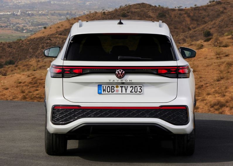 2025 Volkswagen Tayron SUV 1.5 eTSI (150 HP) Elegance DSG Teknik Özellikler, Ölçüler ve Bagaj Hacmi