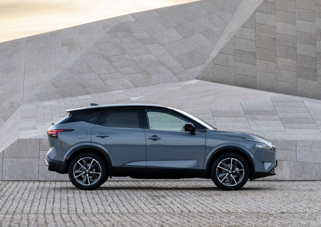 2024 Nissan Qashqai SUV 1.3 DIGT 4x4 (158 HP) Platinum Premium CVT Teknik Özellikler, Ölçüler ve Bagaj Hacmi