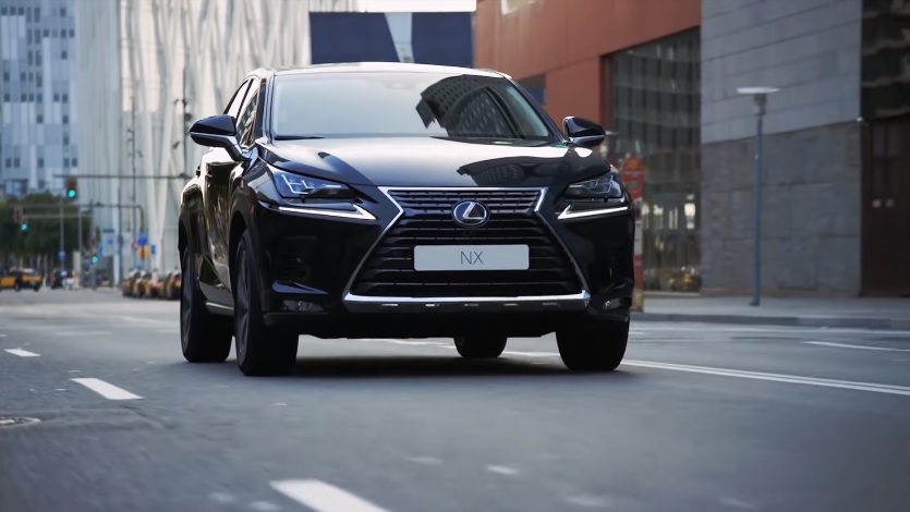 2018 Lexus NX SUV 2.0 (238 HP) Executive CVT Teknik Özellikler, Ölçüler ve Bagaj Hacmi