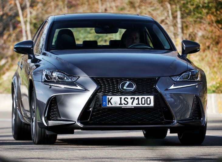 2020 Lexus IS Sedan 300h 2.5 (223 HP) Executive e-CVT Özellikleri - arabavs.com