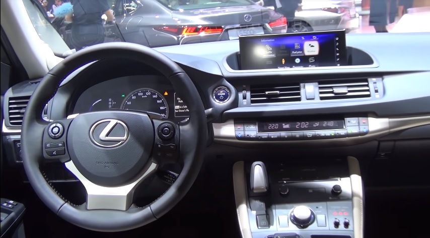 2018 Lexus CT 1.8 Comfort Plus Karşılaştırması