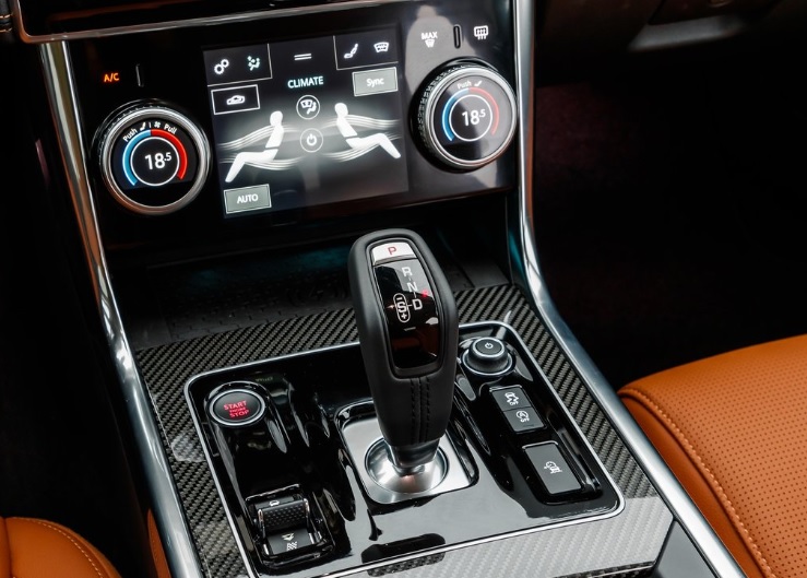 2020 Jaguar XE 2.0 D180 180 HP R-Dynamic SE AT Teknik Özellikleri, Yakıt Tüketimi