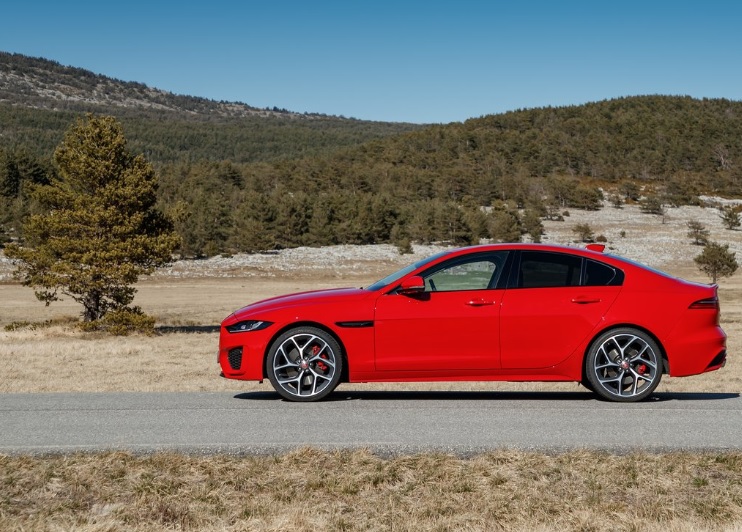 2020 Jaguar XE 2.0 D180 180 HP R-Dynamic SE AT Teknik Özellikleri, Yakıt Tüketimi