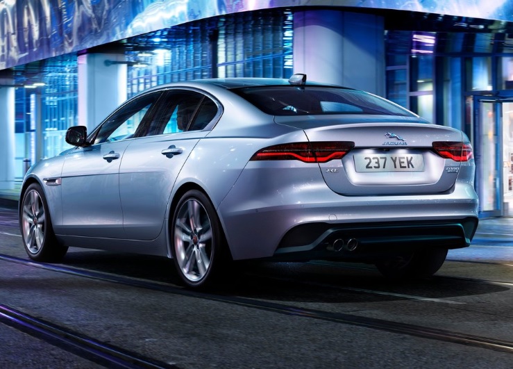 2020 Jaguar XE 2.0 D180 180 HP R-Dynamic SE AT Teknik Özellikleri, Yakıt Tüketimi