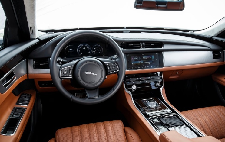 2017 Jaguar XF Sedan 2.0 D (180 HP) Portfolio Plus Otomatik Teknik Özellikler, Ölçüler ve Bagaj Hacmi