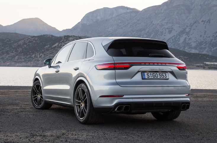 2018 Porsche Cayenne 4.8 V8 550 HP Cayenne Otomatik Teknik Özellikleri, Yakıt Tüketimi