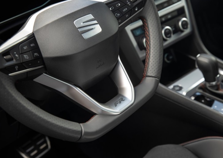 2024 Seat Ateca 1.5 EcoTSI FR Karşılaştırması