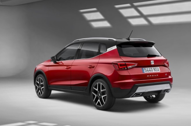 2019 Seat Arona 1.0 EcoTSI FR Karşılaştırması