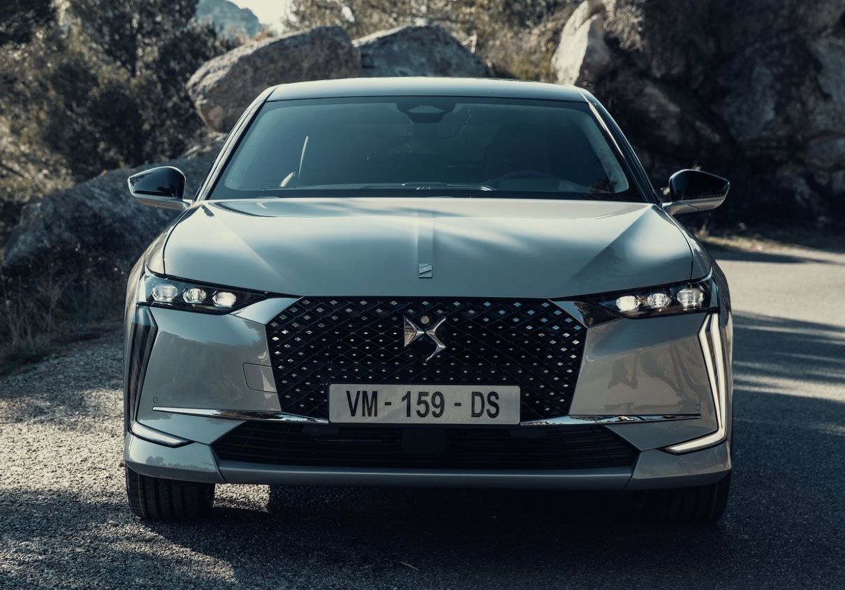 2023 DS DS 4 1.5 BlueHDI 130 HP Trocadero EAT8 Teknik Özellikleri, Yakıt Tüketimi