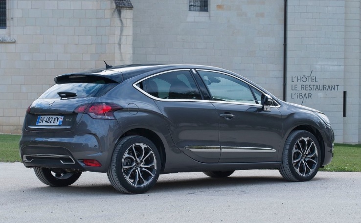 2017 DS DS 4 1.6 BlueHDi 120 HP Start Stop EAT6 Teknik Özellikleri, Yakıt Tüketimi