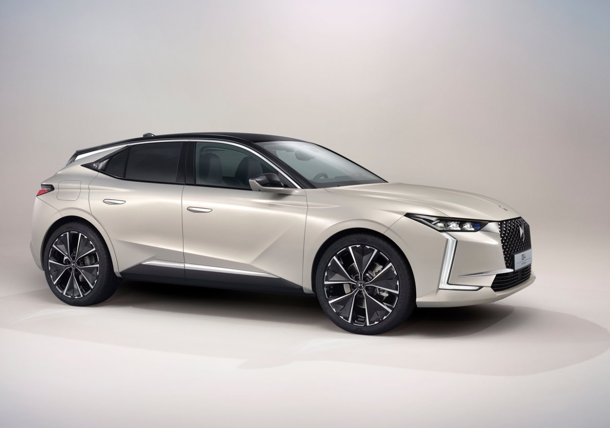 2024 DS DS 4 1.5 BlueHDI 130 HP Esprit de Voyage EAT8 Teknik Özellikleri, Yakıt Tüketimi