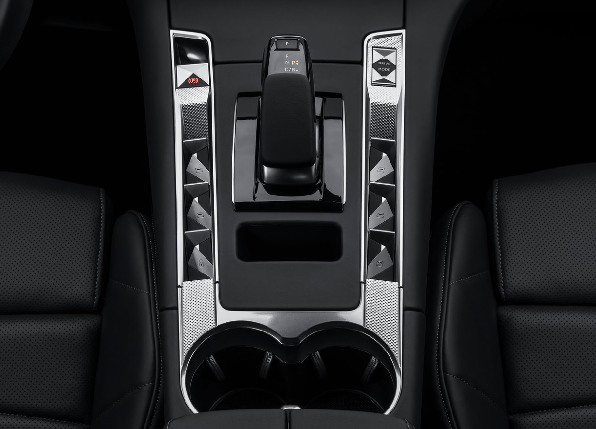 2023 DS DS 7 1.6 Hibrit 300 HP E-Tense Opera Otomatik Teknik Özellikleri, Yakıt Tüketimi