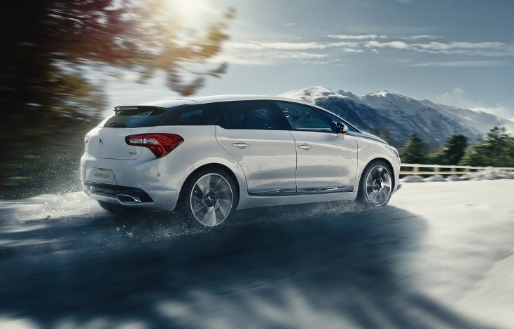 2017 DS DS 5 1.6 BlueHDI So Chic Karşılaştırması