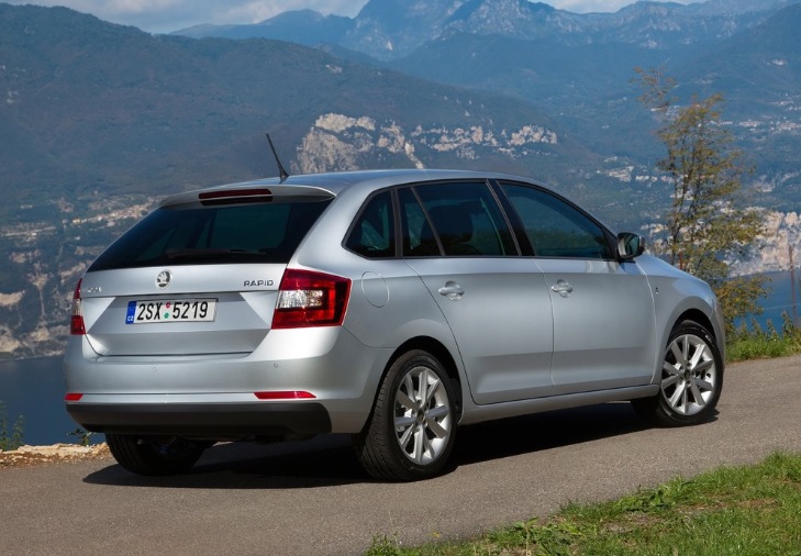 2017 Skoda Rapid Spaceback Hatchback 5 Kapı 1.2 (90 HP) Style Manuel Teknik Özellikler, Ölçüler ve Bagaj Hacmi