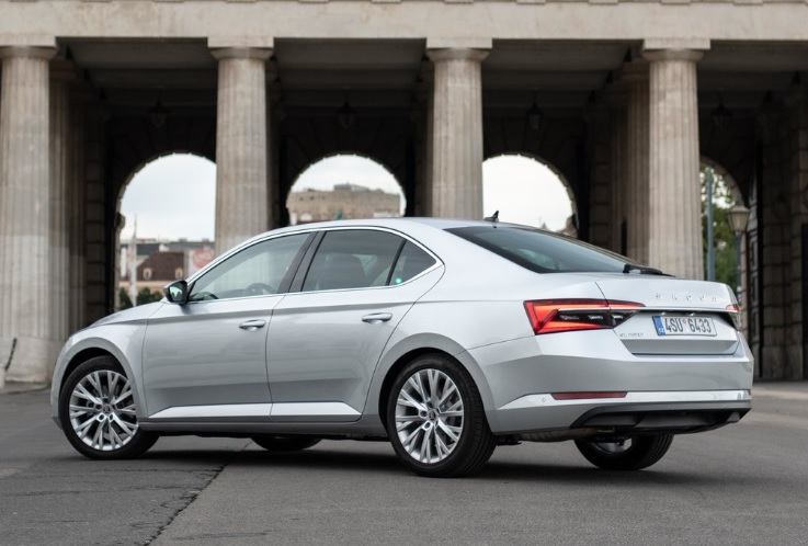 2019 Skoda Yeni Superb 1.6 TDI 120 HP Premium DSG Teknik Özellikleri, Yakıt Tüketimi