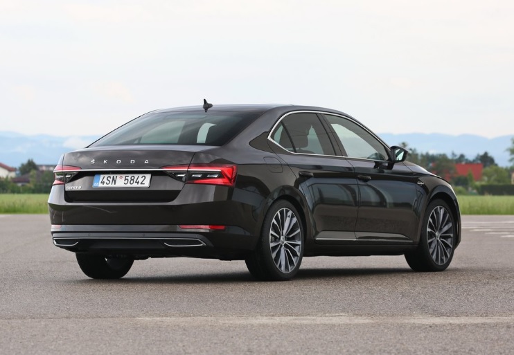 2019 Skoda Yeni Superb 1.6 TDI 120 HP Elite DSG Teknik Özellikleri, Yakıt Tüketimi