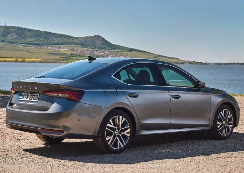 2025 Skoda Octavia 2.0 TSI 265 HP RS DSG Teknik Özellikleri, Yakıt Tüketimi
