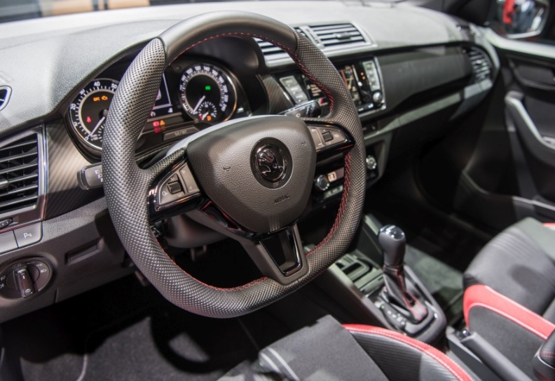 2019 Skoda Fabia 1.0 TSI Style Karşılaştırması