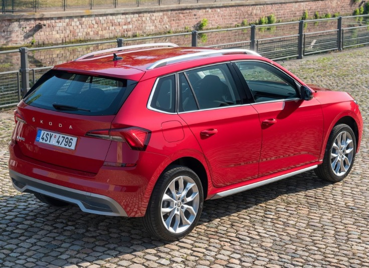 2020 Skoda Kamiq 1.6 TDI Premium Karşılaştırması