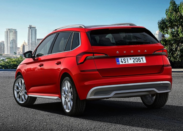 2022 Skoda Kamiq 1.0 TSI Premium Karşılaştırması