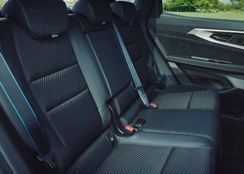 2026 Renault Austral SUV 1.3 Mild Hybrid (150 HP) Esprit Alpine CVT Teknik Özellikler, Ölçüler ve Bagaj Hacmi