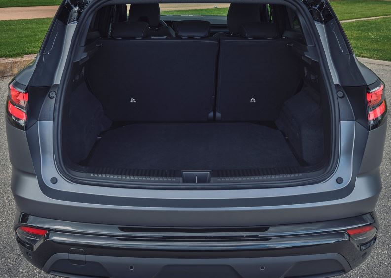 2026 Renault Austral SUV 1.3 Mild Hybrid (150 HP) Esprit Alpine CVT Bagaj Hacmi - arabavs.com