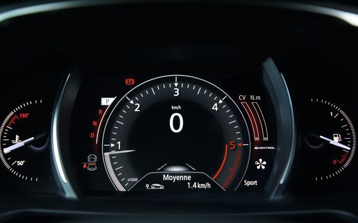 2022 Renault Talisman 1.3 TCe Icon Karşılaştırması