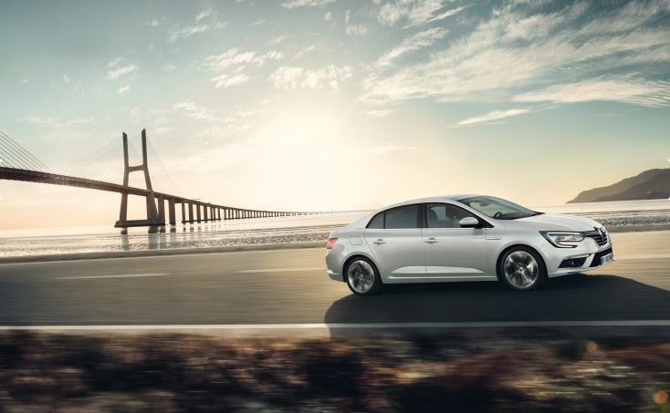 2020 Renault Megane 1.3 TCe Joy Karşılaştırması