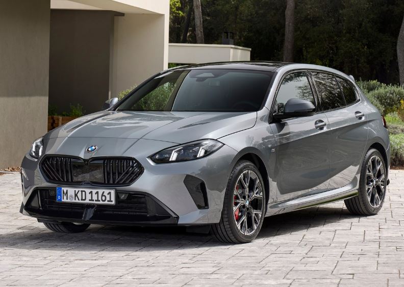 2025 BMW 1 Serisi Hatchback 5 Kapı 120 1.5 (170 HP) Sport Line Otomatik Teknik Özellikler, Ölçüler ve Bagaj Hacmi