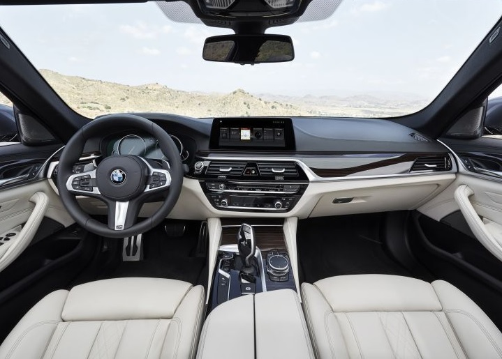 2020 BMW 5 Serisi Sedan 530i 2.0 xDrive (252 HP) Edition Luxury Line Otomatik Teknik Özellikler, Ölçüler ve Bagaj Hacmi