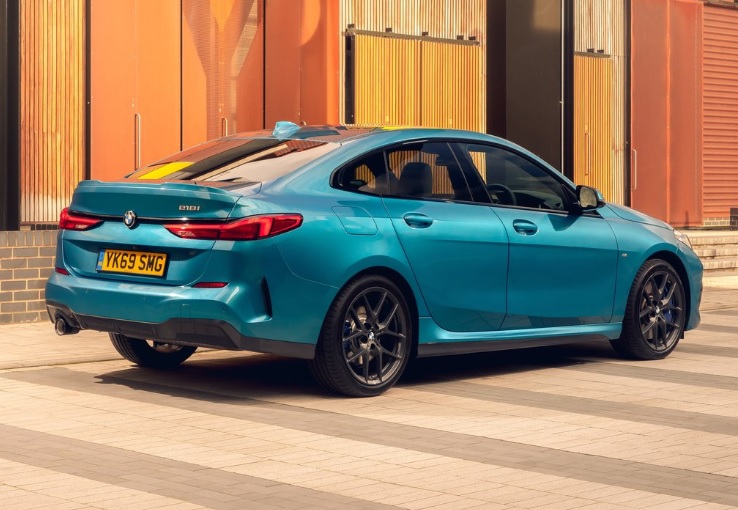 2021 BMW 2 Serisi 218i 1.5 140 HP First Edition M Sport Otomatik Teknik Özellikleri, Yakıt Tüketimi