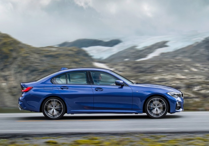 2022 BMW 3 Serisi Sedan 320i 1.6 (170 HP) M Sport Steptronic Teknik Özellikler, Ölçüler ve Bagaj Hacmi