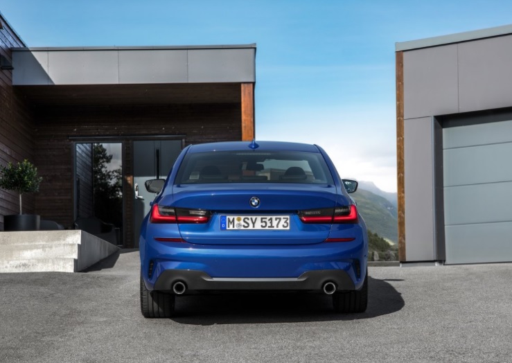 2022 BMW 3 Serisi 320i 1.6 170 HP Sport Line Steptronic Teknik Özellikleri, Yakıt Tüketimi