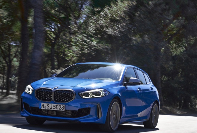2019 BMW Yeni 1 Serisi Hatchback 5 Kapı 118i 1.5 (140 HP) Sport Line Otomatik Teknik Özellikler, Ölçüler ve Bagaj Hacmi
