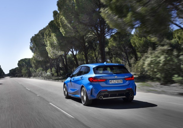 2019 BMW Yeni 1 Serisi Hatchback 5 Kapı 116d 1.5 (116 HP) Sport Line Otomatik Teknik Özellikler, Ölçüler ve Bagaj Hacmi