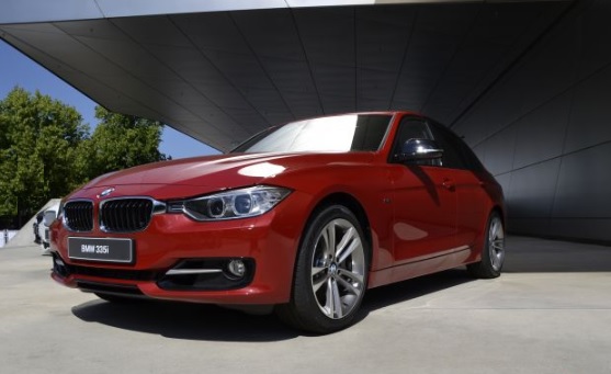 2015 BMW 3 Serisi 320d 190 HP Luxury Otomatik Teknik Özellikleri, Yakıt Tüketimi