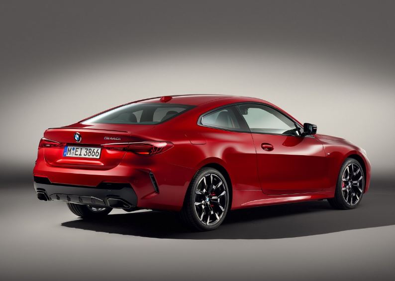 2025 BMW 4 Serisi 420i 1.6 170 HP Edition M Sport Otomatik Teknik Özellikleri, Yakıt Tüketimi
