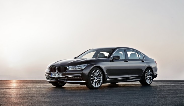 2017 BMW 7 Serisi Sedan 730Li 2.0 (258 HP) Luxury Otomatik Teknik Özellikler, Ölçüler ve Bagaj Hacmi