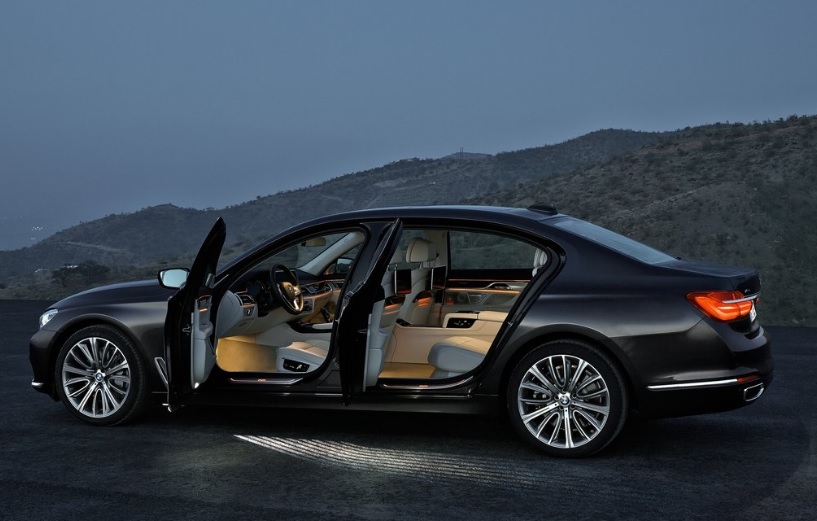2017 BMW 7 Serisi Sedan 730Li 2.0 (258 HP) Luxury Otomatik Teknik Özellikler, Ölçüler ve Bagaj Hacmi