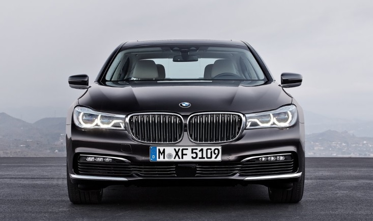 2017 BMW 7 Serisi Sedan 730i 2.0 (258 HP) Luxury AT Teknik Özellikler, Ölçüler ve Bagaj Hacmi