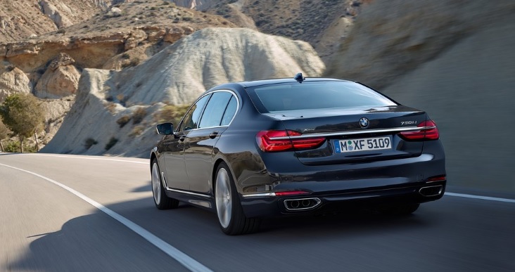 2017 BMW 7 Serisi Sedan 730Li 2.0 (258 HP) Executive Lounge AT Teknik Özellikler, Ölçüler ve Bagaj Hacmi