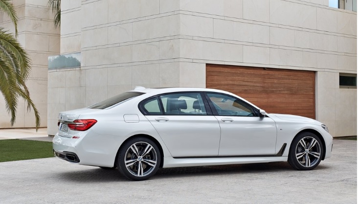 2017 BMW 7 Serisi Sedan 730Li 2.0 (258 HP) Prestige Otomatik Teknik Özellikler, Ölçüler ve Bagaj Hacmi